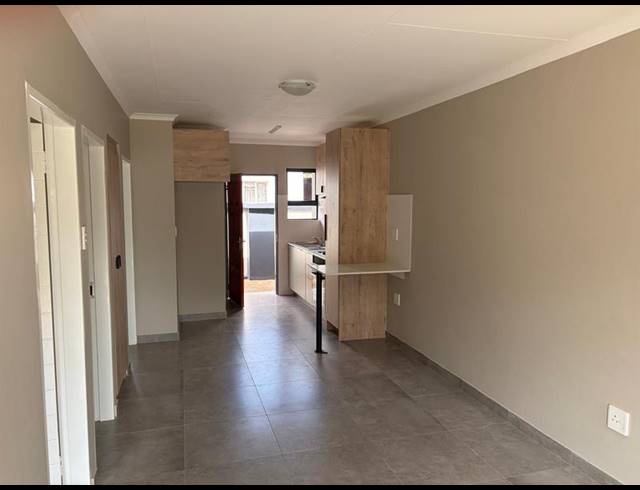 2 BEDROOM HOUSE FOR SALE IN WOLMER